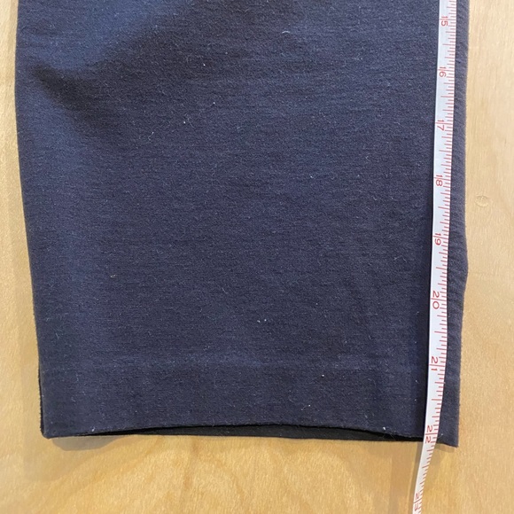 Kit and Ace | Tencel Cashmere Black Cropped Pant 6 - Picture 9 of 9